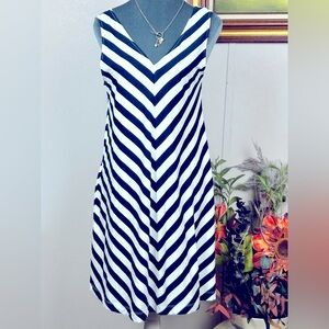 LOFT Black and White Sleeveless A-Line Midi Dress